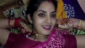 Homemade Indian sex video of college girlfriend in outdoor picnic